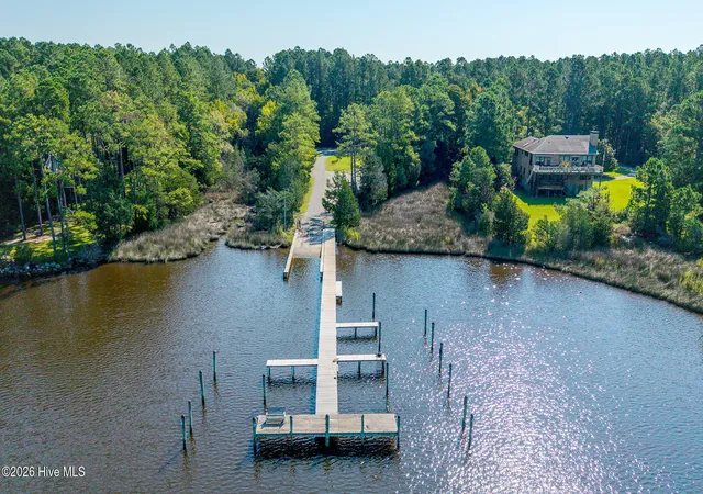 Photo 2 of Single family home for sale at 305 Augusta Ct, Havelock, NC 28532 | MLS# 100601330 | Listing updated on 2026-09-15