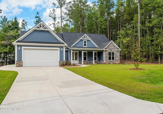 Photo 2 of Single family home for sale at 122 Terrace Cir, Mc Cormick, SC 29835 | MLS# 100603116 | Listing updated on 2026-09-12