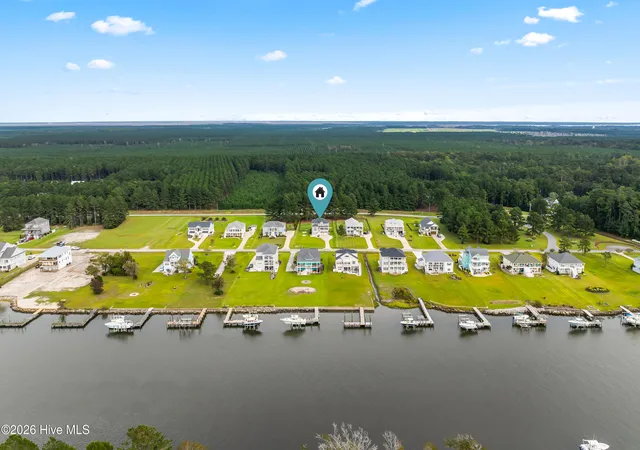 Photo 2 of Single family home for sale at 216 Gatsey Ln, Beaufort, NC 28516 | MLS# 100610904 | Listing updated on 2026-10-20