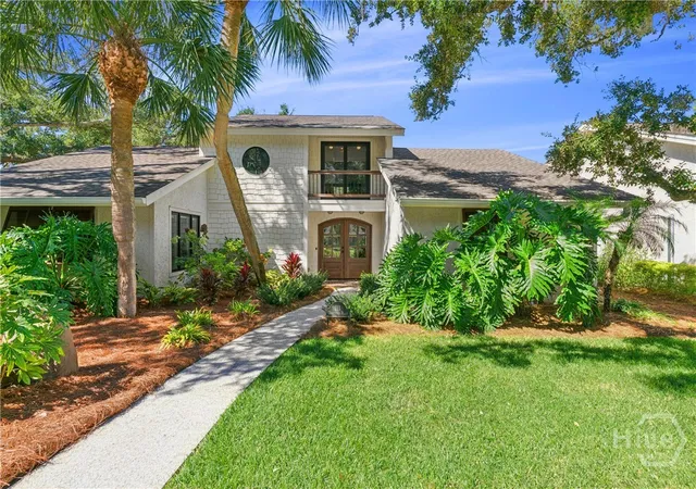 Single family home for sale at 111 Driftwood Pl, Saint Simons Island, GA 31522 | MLS# SA366715