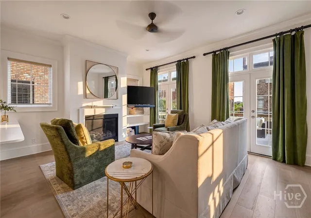 Photo 3 of Townhouse for sale at 441 Port St, Savannah, GA 31401 | MLS# SA361512 | Listing updated on 2026-09-04
