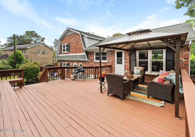 Photo 4 of Single family home for sale at 2316 Lynnwood Dr, Wilmington, NC 28403 | MLS# 100607993 | Listing updated on 2026-10-27