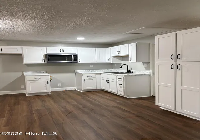 Photo 3 of Single family home for sale at 605 Correll St, Maxton, NC 28364 | MLS# 100601482 | Listing updated on 2026-09-28