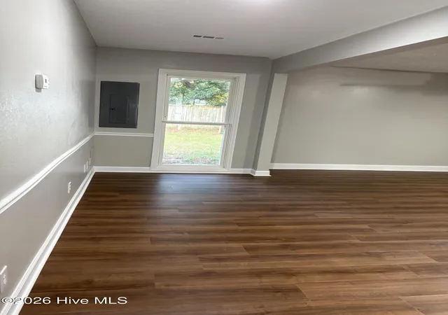 Photo 4 of Single family home for sale at 605 Correll St, Maxton, NC 28364 | MLS# 100601482 | Listing updated on 2026-09-28