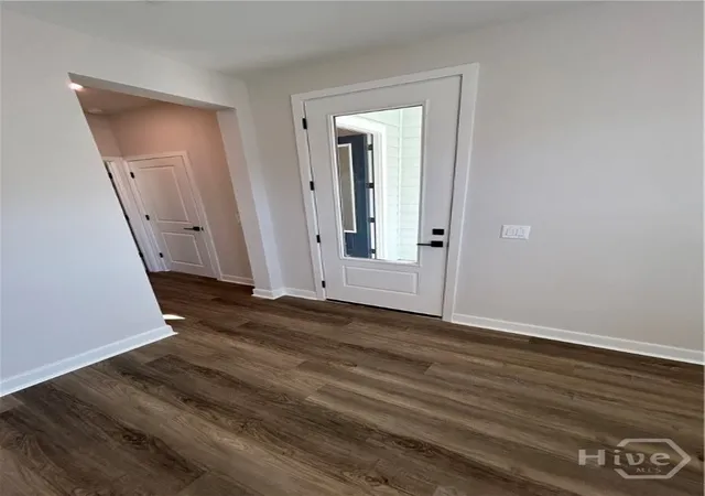 Photo 3 of Single family home for sale at 179 Mage St, Savannah, GA 31302 | MLS# SA357897 | Listing updated on 2026-09-10