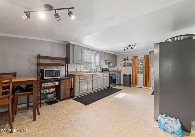 Photo 3 of Single family home for sale at 3795 Rouse Loop Rd, La Grange, NC 28551 | MLS# 100601979 | Listing updated on 2026-09-08