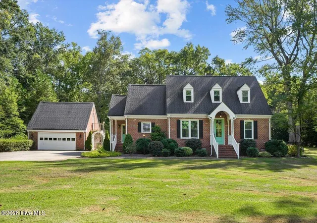 Photo 1 of Single family home for sale at 404 Barrington Dr, Tarboro, NC 27886 | MLS# 100602627 | Listing updated on 2026-09-30