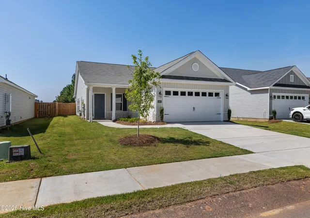 Photo 3 of Single family home for sale at 8902 Snelling Dr, Aiken, SC 29803 | MLS# 98255706 | Listing updated on 2026-10-01