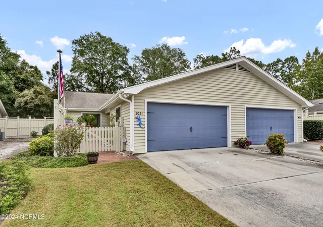 Photo 1 of Single family home for sale at 6021 Caddy Cir, Wilmington, NC 28405 | MLS# 100602060 | Listing updated on 2026-09-09