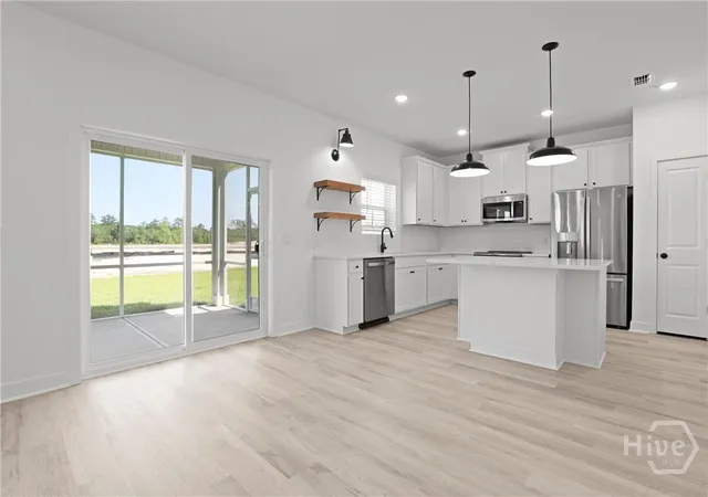 Photo 3 of Single family home for sale at 271 Kingswood Cir, Savannah, GA 31302 | MLS# SA364640 | Listing updated on 2026-10-27