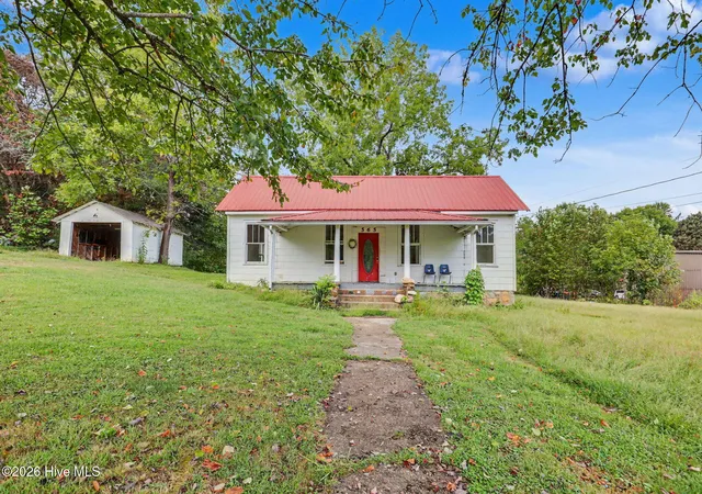 Photo 1 of Single family home for sale at 565 Tomotla Rd, Marble, NC 28905 | MLS# 100605863 | Listing updated on 2026-10-20