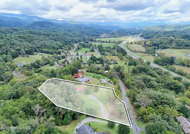 Photo 2 of Single family home for sale at 565 Tomotla Rd, Marble, NC 28905 | MLS# 100605863 | Listing updated on 2026-10-20