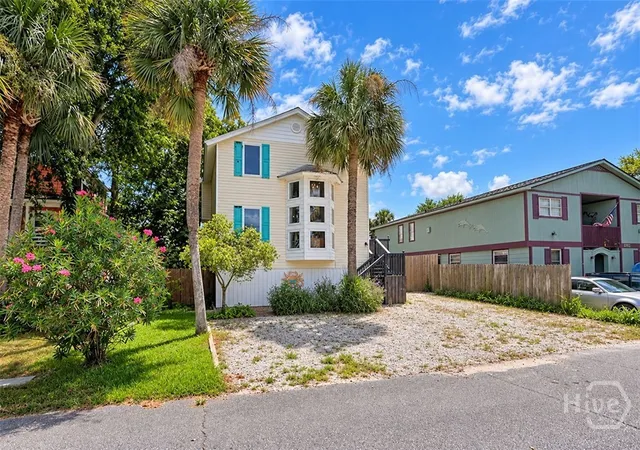 Photo 3 of Single family home for sale at 1214 5th Avenue, Tybee Island, GA 31328 | MLS# SA364000 | Listing updated on 2026-09-07
