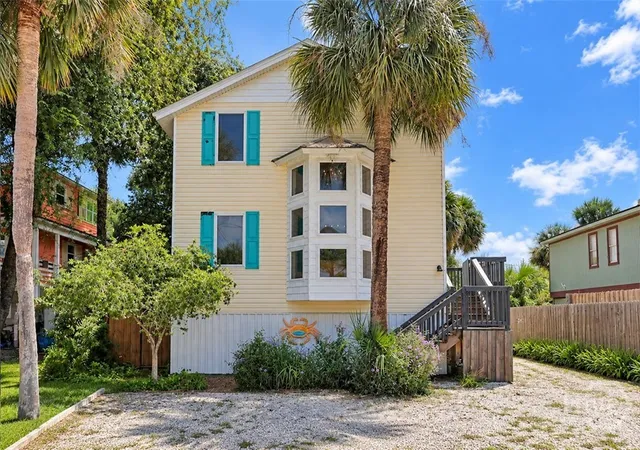 Photo 4 of Single family home for sale at 1214 5th Avenue, Tybee Island, GA 31328 | MLS# SA364000 | Listing updated on 2026-09-07