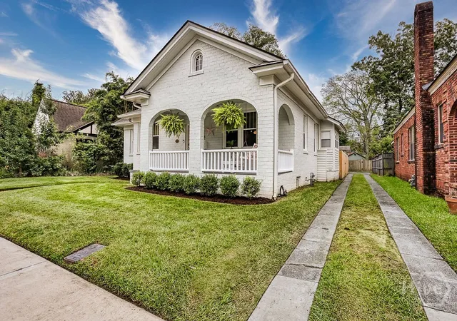 Photo 3 of Single family home for sale at 617 E 51st Street, Savannah, GA 31405 | MLS# SA366239 | Listing updated on 2026-10-29