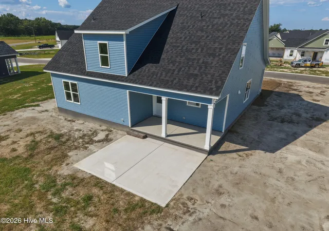 Photo 3 of Single family home for sale at 1929 Kimball Dr, Greenville, NC 27834 | MLS# 100586449 | Listing updated on 2026-09-21