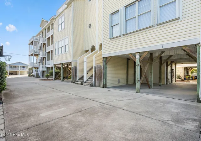 Listing Photo 4 - Condo for sale in building located at 104 Spartanburg Ave, Carolina Beach, NC 28428 - Unit #1