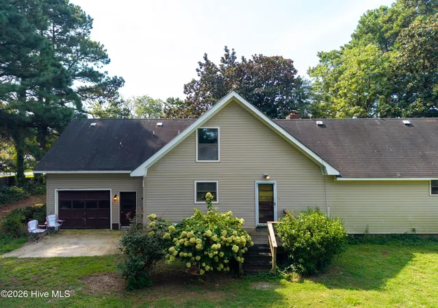 Photo 2 of Single family home for sale at 205 S End Rd, Knotts Island, NC 27950 | MLS# 100601007 | Listing updated on 2026-10-01