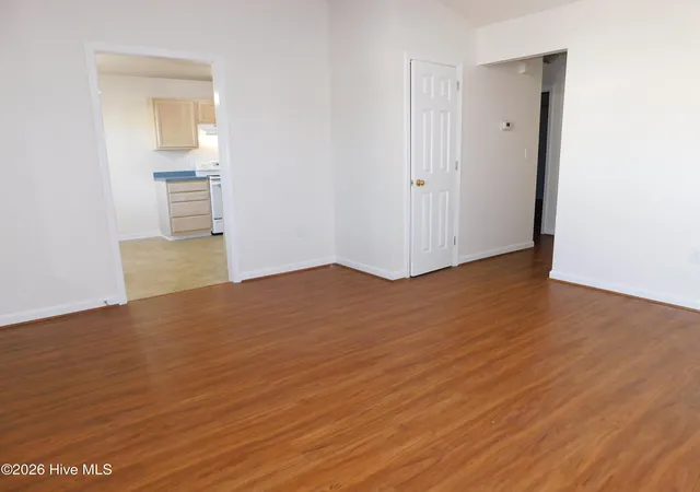 Photo 4 of Condo for sale at 303 Courtyard E #303, Beaufort, NC 28516 | MLS# 100610328 | Listing updated on 2026-10-16