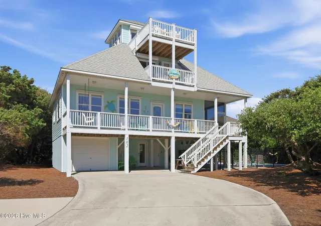 Photo 1 of Single family home for sale at 102 Alex Ct, Emerald Isle, NC 28594 | MLS# 100601740 | Listing updated on 2026-10-16