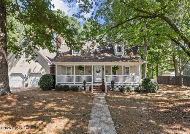 Photo 1 of Single family home for sale at 305 Rosewood Gdns, Goldsboro, NC 27534 | MLS# 100607544 | Listing updated on 2026-10-20