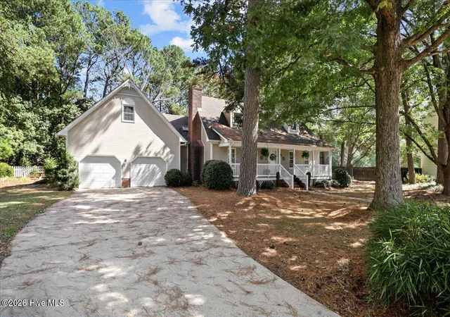 Photo 3 of Single family home for sale at 305 Rosewood Gdns, Goldsboro, NC 27534 | MLS# 100607544 | Listing updated on 2026-10-20