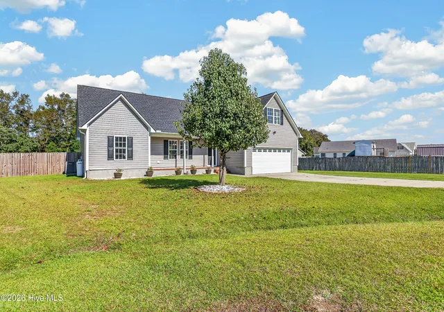 Photo 1 of Single family home for sale at 102 Serena Mariah Ct, Beulaville, NC 28518 | MLS# 100610711 | Listing updated on 2026-10-28