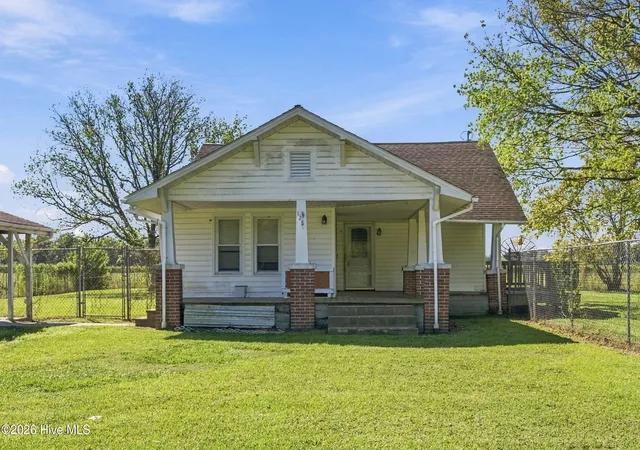 Photo 1 of Single family home for sale at 128 Minos Meares Rd, Tabor City, NC 28463 | MLS# 100609076 | Listing updated on 2026-10-27