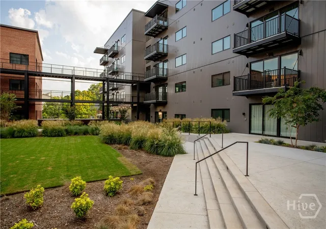 Photo 4 of Condo for sale at 220 Williams St #E302, Athens, GA 30605 | MLS# CL363970 | Listing updated on 2026-09-04