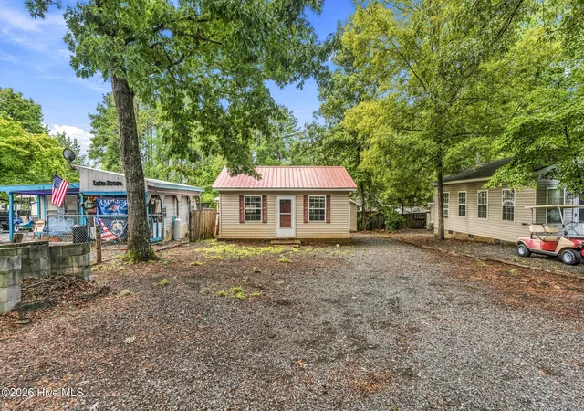 Photo 1 of Single family home for sale at 185 Roberts Ridge Rd, Mount Gilead, NC 27306 | MLS# 100603528 | Listing updated on 2026-09-14