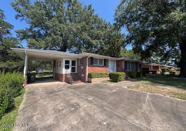 Photo 2 of Single family home for sale at 507 Hamilton Dr, Goldsboro, NC 27530 | MLS# 100602054 | Listing updated on 2026-09-08