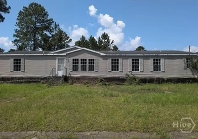 Photo 1 of Manufactured home for sale at 276 Tupelo Loop Ne, Ludowici, GA 31316 | MLS# SA364254 | Listing updated on 2026-10-30