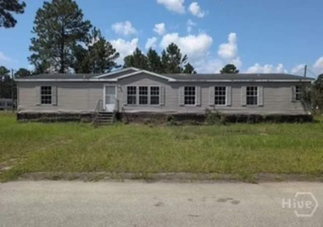 Photo 2 of Manufactured home for sale at 276 Tupelo Loop NE, Ludowici, GA 31316 | MLS# SA364254 | Listing updated on 2026-10-30