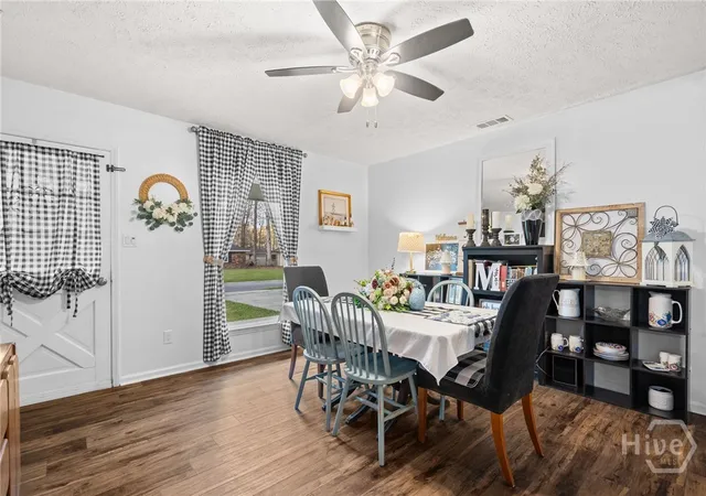 Photo 3 of Single family home for sale at 373 Sandpiper Rd, Richmond Hill, GA 31324 | MLS# SA351075 | Listing updated on 2026-09-11