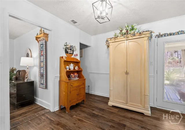 Photo 4 of Single family home for sale at 373 Sandpiper Rd, Richmond Hill, GA 31324 | MLS# SA351075 | Listing updated on 2026-09-11