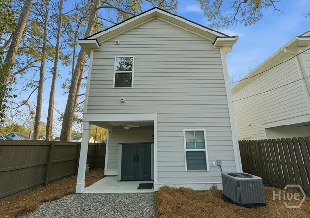 Photo 52 of Single family home for sale at 806 E 35th Street, Savannah, GA 31401 | MLS# SA346173 | Listing updated on 2026-09-08