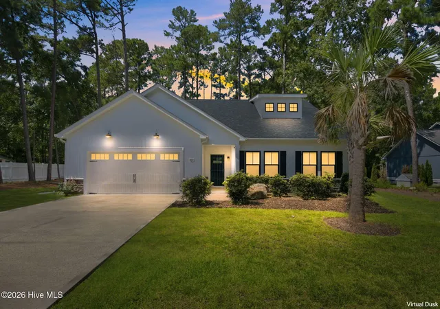 Photo 1 of Single family home for sale at 431 Sandlewood Dr Nw, Calabash, NC 28467 | MLS# 100599159 | Listing updated on 2026-09-19