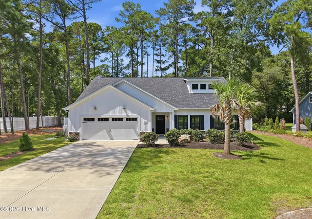 Photo 2 of Single family home for sale at 431 Sandlewood Dr Nw, Calabash, NC 28467 | MLS# 100599159 | Listing updated on 2026-09-19
