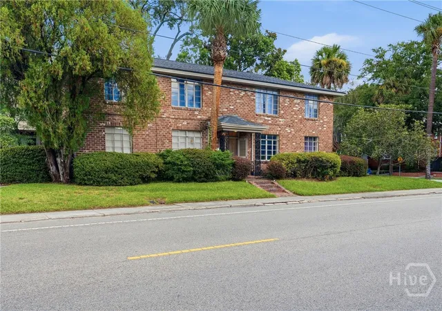 Photo 3 of Multi family home for sale at 3801 Habersham St, Savannah, GA 31405 | MLS# SA362631 | Listing updated on 2026-09-10