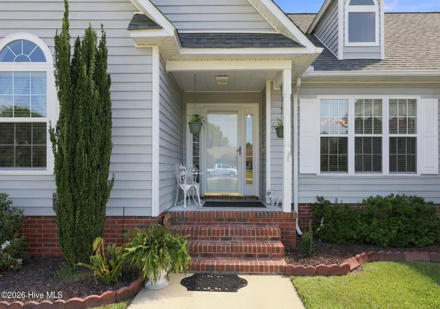 Photo 2 of Single family home for sale at 310 Bobbys Dr, Newport, NC 28570 | MLS# 100603009 | Listing updated on 2026-09-17