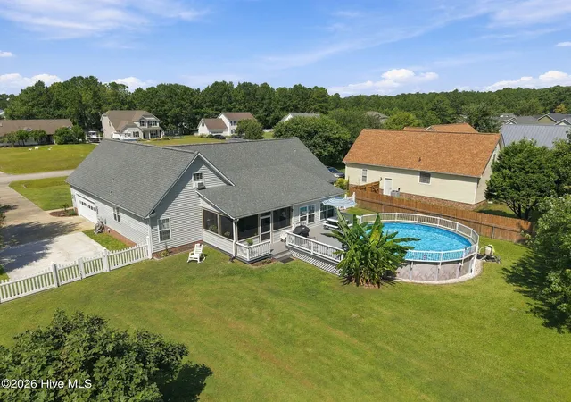 Photo 4 of Single family home for sale at 310 Bobbys Dr, Newport, NC 28570 | MLS# 100603009 | Listing updated on 2026-09-17