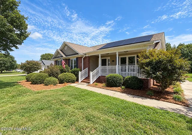 Photo 2 of Single family home for sale at 14900 Blue Woods Rd, Laurinburg, NC 28352 | MLS# 100590784 | Listing updated on 2026-10-11