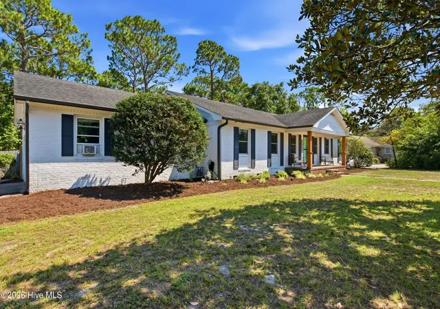 Photo 2 of Single family home for sale at 3409 Bragg Dr, Wilmington, NC 28409 | MLS# 100602796 | Listing updated on 2026-09-16