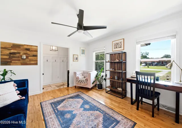 Photo 4 of Single family home for sale at 3409 Bragg Dr, Wilmington, NC 28409 | MLS# 100602796 | Listing updated on 2026-09-16