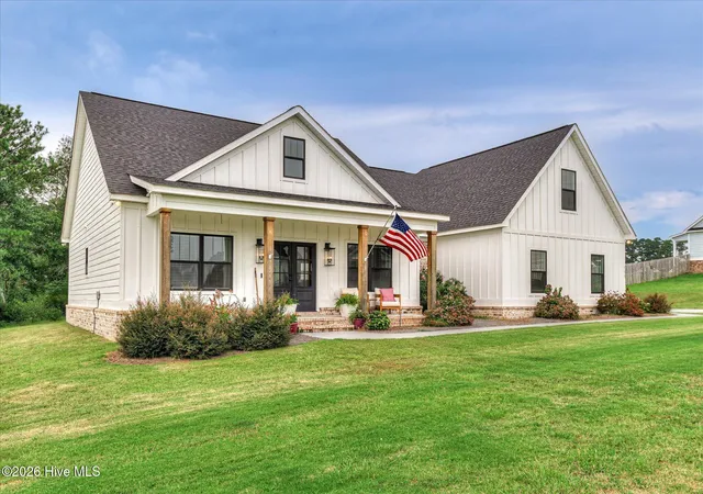 Photo 2 of Single family home for sale at 558 Annison Pointe Ct, North Augusta, SC 29860 | MLS# 100600946 | Listing updated on 2026-09-03