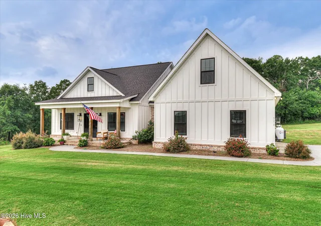Photo 3 of Single family home for sale at 558 Annison Pointe Ct, North Augusta, SC 29860 | MLS# 100600946 | Listing updated on 2026-09-03