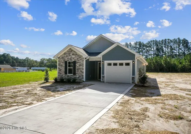 Photo 3 of Single family home for sale at 314 E Howard St, Roseboro, NC 28382 | MLS# 100600974 | Listing updated on 2026-09-19