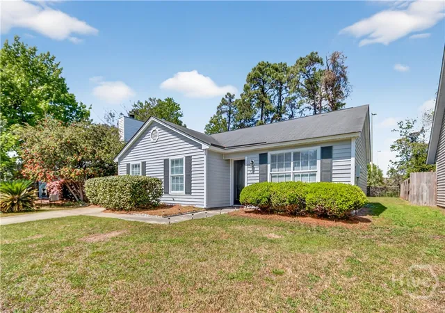 Photo 2 of Single family home for sale at 332 Mapmaker Ln, Savannah, GA 31410 | MLS# SA352266 | Listing updated on 2026-09-10