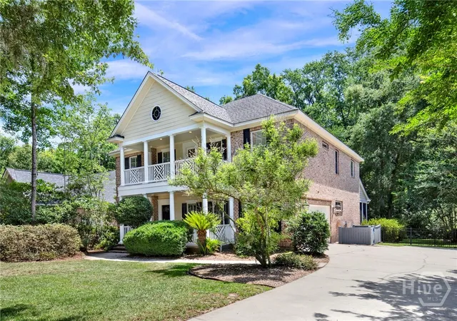 Photo 3 of Single family home for sale at 41 White Oak Blf, Savannah, GA 31405 | MLS# SA357918 | Listing updated on 2026-09-12