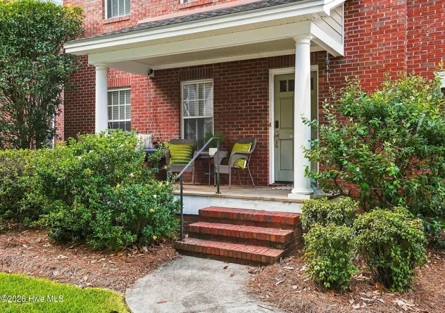 Photo 3 of Townhouse for sale at 124 S 29th Street, Wilmington, NC 28403 | MLS# 100601645 | Listing updated on 2026-09-14